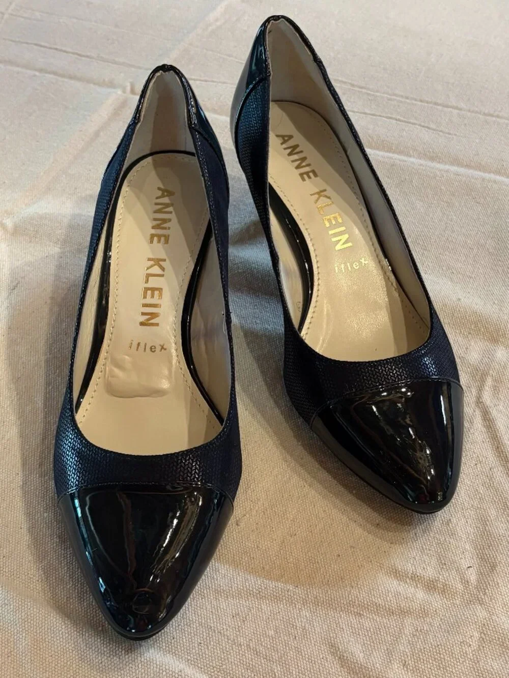 Anne Klein iflex pumps, navy, cap-toe, kitten heal, size 10M
